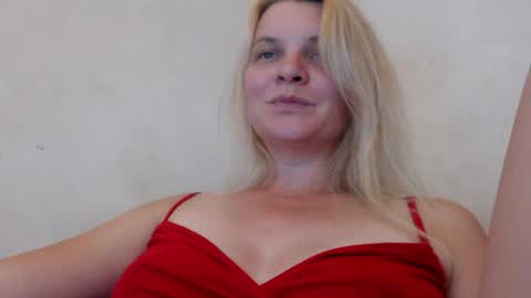 Snapshot of jessyangels chatting on 07-23-26, 09:35 jessyangels online show from 07-23-26, 09:35