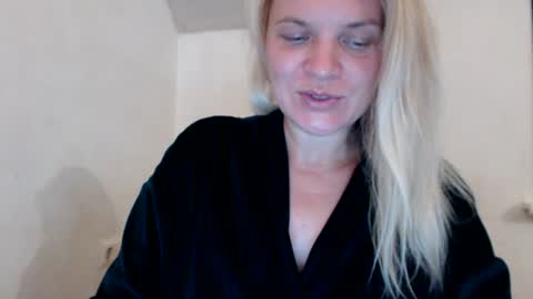 Snapshot of jessyangels chatting on 07-28-26, 08:34 jessyangels online show from 07-28-26, 08:34
