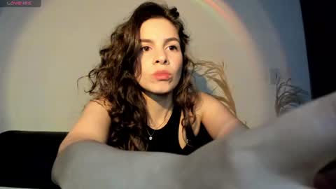 Snapshot of jessye_golden chatting on 06-18-26, 12:55 jessye_golden online show from 06-18-26, 12:55
