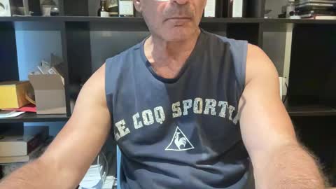 Snapshot of jesuiscoquinoui chatting on 01-05-25, 08:54 Jesuiscoquin online show from 01-05-25, 08:54