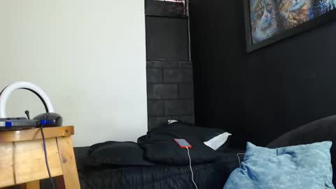 Snapshot of jesustarja chatting on 03-07-25, 05:06 FEMBOY BIGCOCK online show from 03-07-25, 05:06