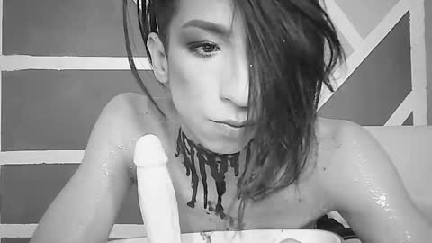 Snapshot of jet_clomet21 chatting on 04-18-26, 07:07 Ale online show from 04-18-26, 07:07