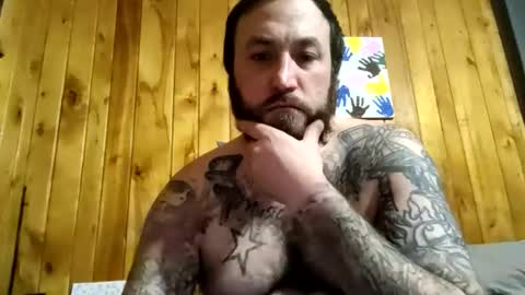 Snapshot of jettadude5 chatting on 12-17-25, 03:56 jettadude5 online show from 12-17-25, 03:56