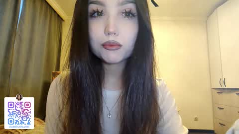 I am Gina ntmu Lets hit 10 Thumbs Up together online show from 01-19-26, 05:22