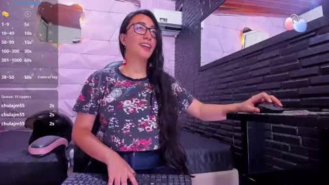 Queen online show from 02-18-25, 07:30