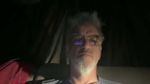 Snapshot of jewlronny chatting on 12-18-24, 05:31 jewlronny online show from 12-18-24, 05:31