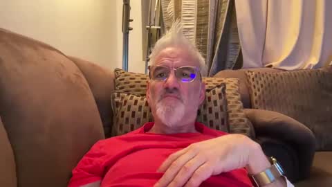 Snapshot of jewlronny chatting on 01-22-25, 07:45 jewlronny online show from 01-22-25, 07:45