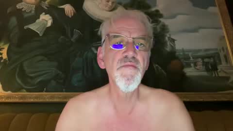 Snapshot of jewlronny chatting on 02-07-25, 04:24 jewlronny online show from 02-07-25, 04:24