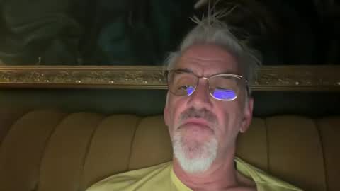 Snapshot of jewlronny chatting on 02-10-25, 05:30 jewlronny online show from 02-10-25, 05:30