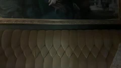 Snapshot of jewlronny chatting on 02-19-25, 06:21 jewlronny online show from 02-19-25, 06:21