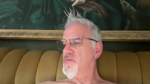 Snapshot of jewlronny chatting on 02-21-25, 03:43 jewlronny online show from 02-21-25, 03:43