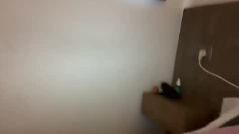 Snapshot of jewlronny chatting on 03-09-25, 04:11 jewlronny online show from 03-09-25, 04:11