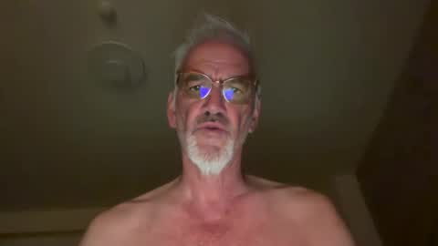 Snapshot of jewlronny chatting on 10-09-25, 07:23 jewlronny online show from 10-09-25, 07:23