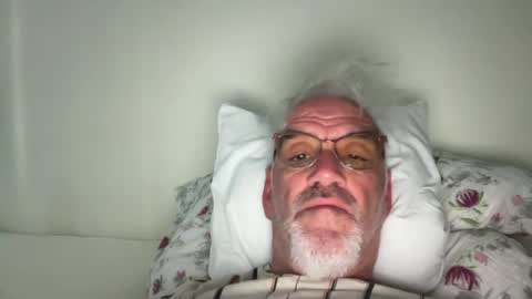 Snapshot of jewlronny chatting on 06-24-26, 05:06 jewlronny online show from 06-24-26, 05:06