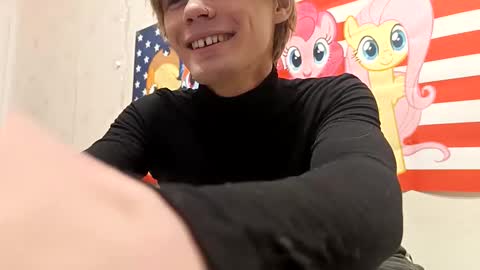 Snapshot of jeycob_ice chatting on 02-18-26, 06:15 jeycob ice online show from 02-18-26, 06:15