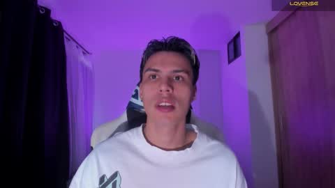 Jeyden Camilo online show from 10-25-25, 09:09