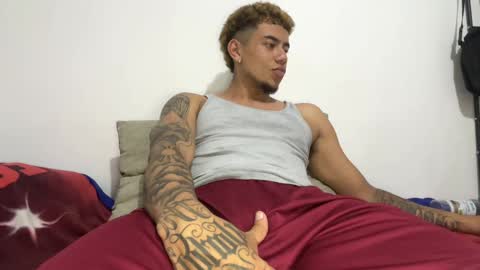 Onlyfans  Twitter  online show from 03-02-25, 02:41