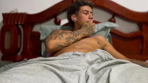 Onlyfans  Twitter  online show from 11-03-25, 02:24