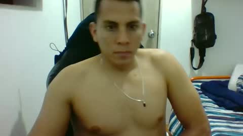 jhan1995 online show from 03-11-25, 02:10