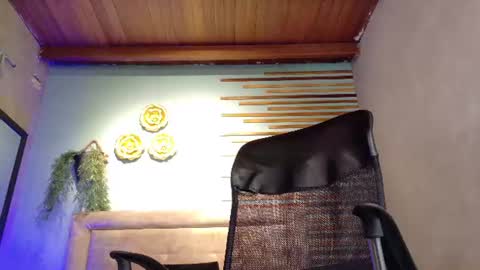 Snapshot of jharol_cardona chatting on 07-19-26, 12:58 Jharol online show from 07-19-26, 12:58