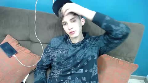 Jheampiero online show from 11-19-25, 01:00