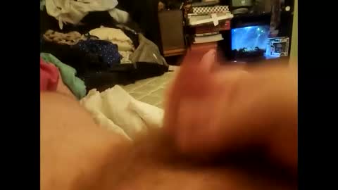 jhens123 online show from 12-19-24, 03:40