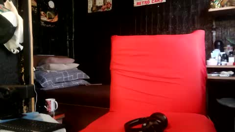 jherry26 online show from 05-09-26, 01:44
