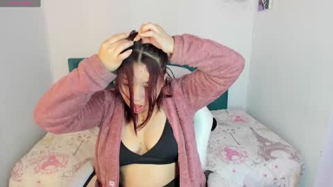 Snapshot of jhiinny_brownn chatting on 02-08-25, 11:12 Jhiinny online show from 02-08-25, 11:12