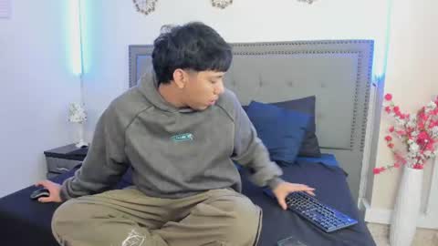 jhoan_evans online show from 06-19-26, 04:50