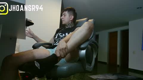 Snapshot of jhoan_saenz chatting on 06-16-26, 12:46 Jhoan Saenz online show from 06-16-26, 12:46