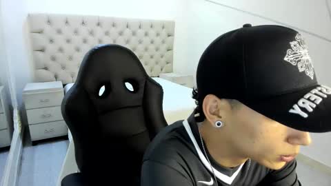 jhoanleandro online show from 02-02-26, 06:23