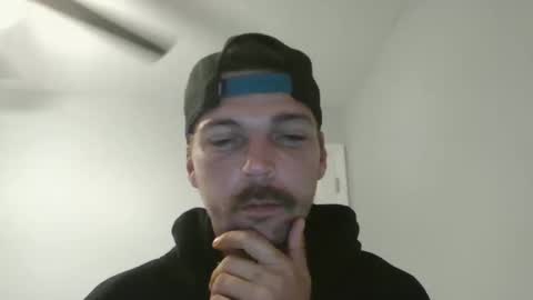 Snapshot of jholls chatting on 02-09-25, 04:29 jholls online show from 02-09-25, 04:29