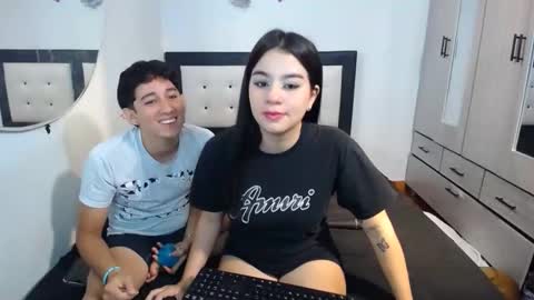 Jhon and nicolle online show from 11-26-25, 08:48