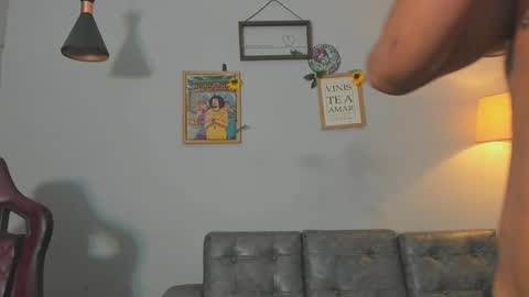 Snapshot of jhon_cooper18 chatting on 02-16-26, 03:35 jhost online show from 02-16-26, 03:35