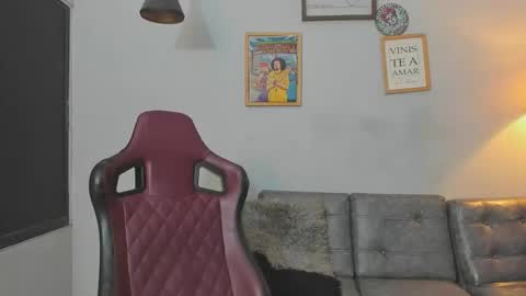 Snapshot of jhon_cooper18 chatting on 03-04-26, 03:23 jhost online show from 03-04-26, 03:23