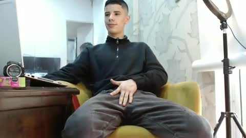 jhon online show from 10-02-25, 08:38