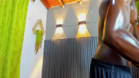 Jhon online show from 12-19-25, 04:08