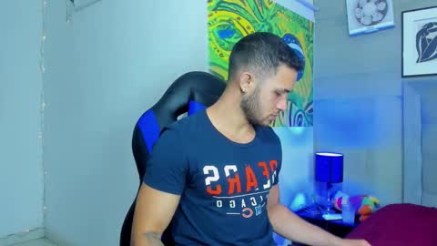 jhonny online show from 12-21-25, 03:35