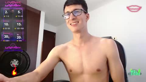 Snapshot of jhonny_hot_s chatting on 02-13-25, 07:42 Jhonny independent model online show from 02-13-25, 07:42