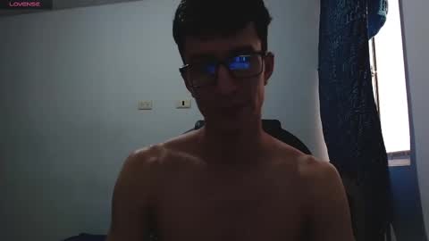 Snapshot of jhonny_hot_s chatting on 02-14-25, 10:58 Jhonny independent model online show from 02-14-25, 10:58