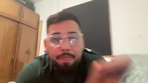 jhonny_jey online show from 04-17-26, 06:44
