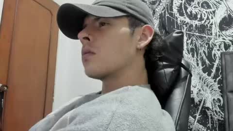 Jhonaiker online show from 07-30-26, 08:13
