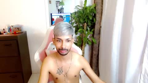 Snapshot of jhonsonvlatino chatting on 10-09-25, 02:31 jhonsonvlatino online show from 10-09-25, 02:31