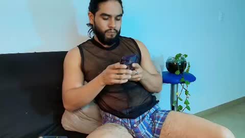Snapshot of jhony_dick_ chatting on 06-24-26, 10:42 Jhony online show from 06-24-26, 10:42