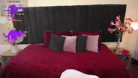 jhos online show from 10-29-25, 01:35