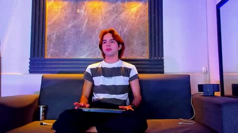 jhostin_1 online show from 11-22-25, 08:41