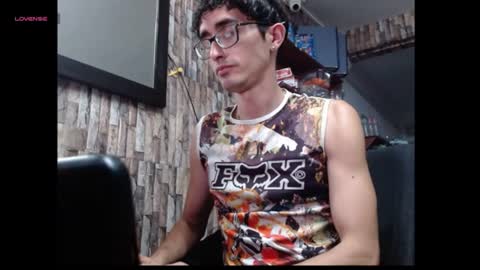 Snapshot of jhosuamoore2 chatting on 07-10-26, 12:37 jhosuamoore2 online show from 07-10-26, 12:37