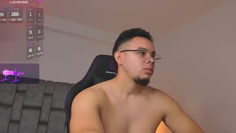 Jhonatan80  online show from 03-07-26, 10:01