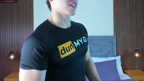 jhoumod_21 online show from 11-05-25, 03:39