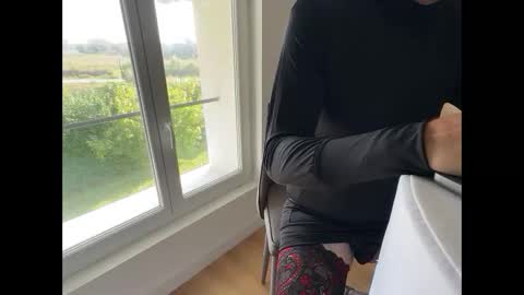 jhtrav34 online show from 09-20-25, 08:04